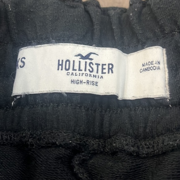 Hollister sweatpant shorts - Picture 3 of 4